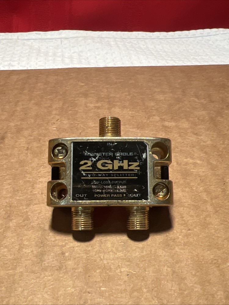 Monster Cable 2 GHz 2-Way Splitter
