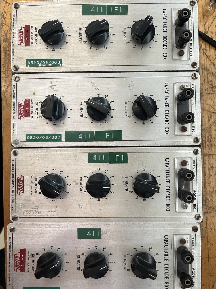 Capacitor Decade Box Model 1180
