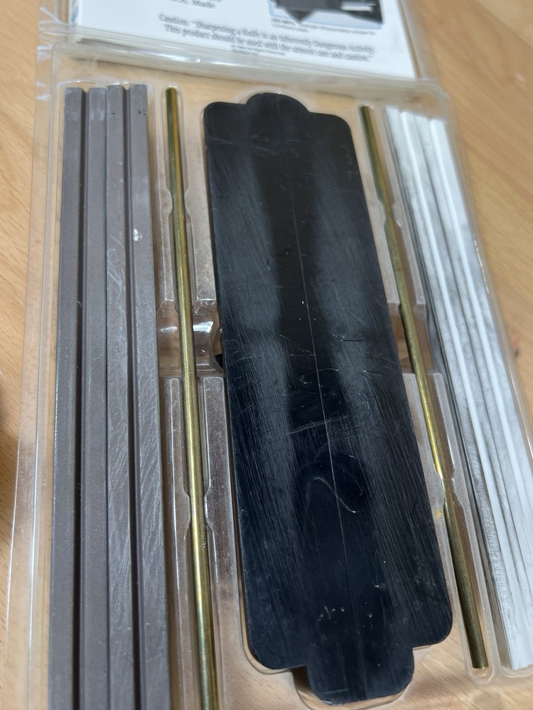 Spyderco Tri-Angle Sharpmaker Knife Sharpening Set- Fine/Medium Grit Stone