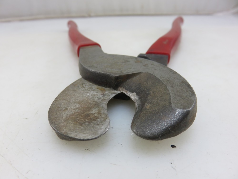 Klein Tools 63050 High Leverage Cable Cutter Cutting 9"L