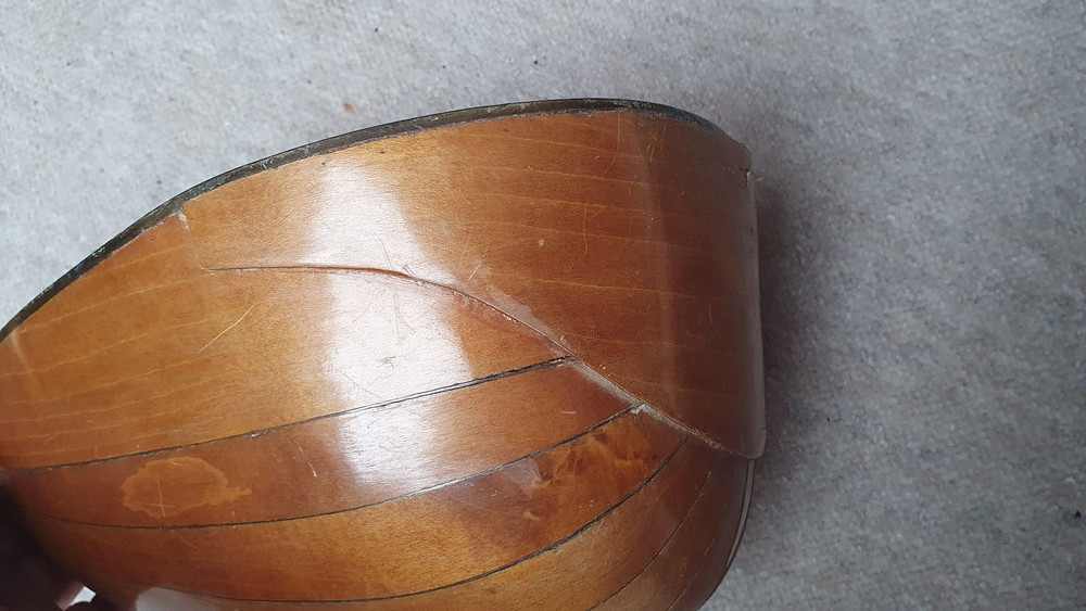 old mandolin, needs repair