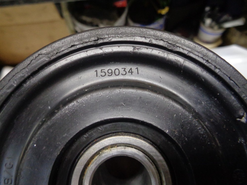 2011-2014 Polaris Rush Switchback rear upper bogie wheels 1590341