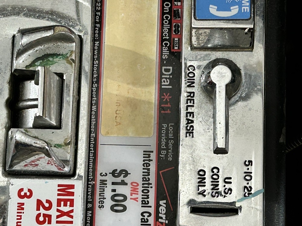 Vintage AT&T Pay Phone, Can Ship