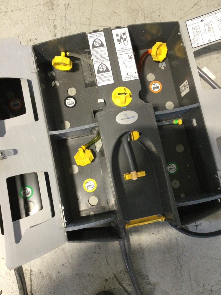 Johnson Diversey J-Fill Quattro Dispensing System