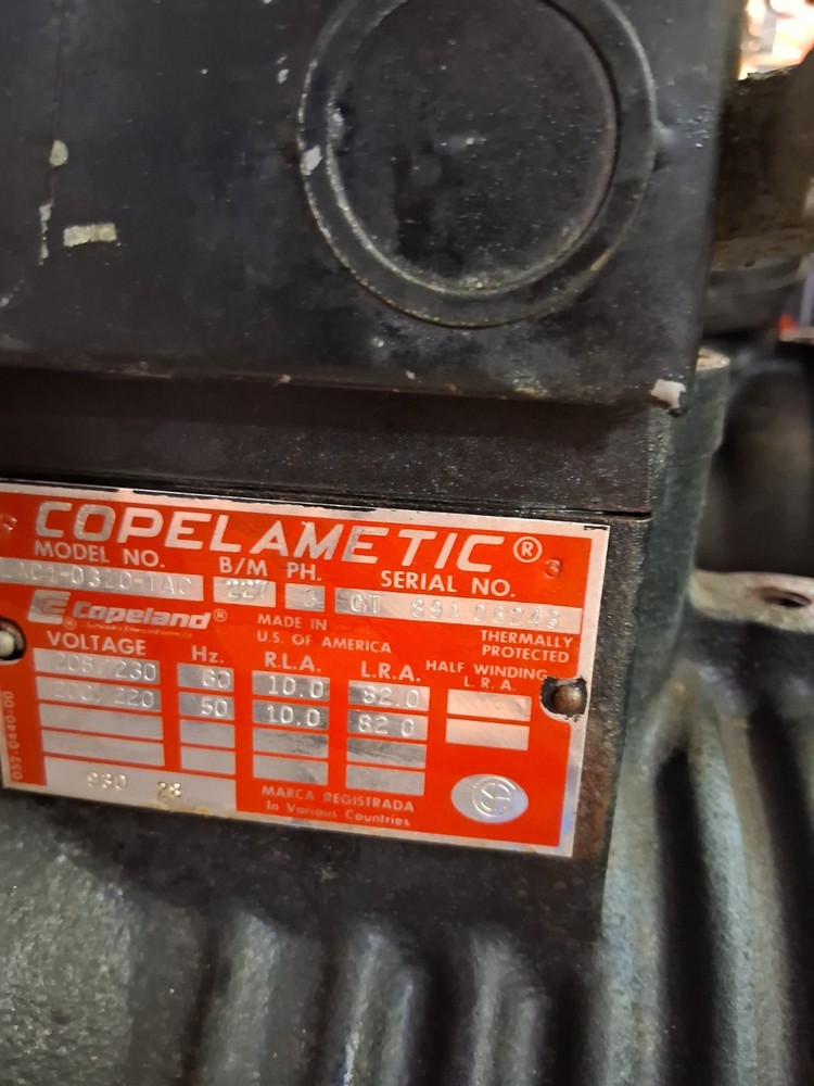2 Copeland copelamtic compressors phase 3