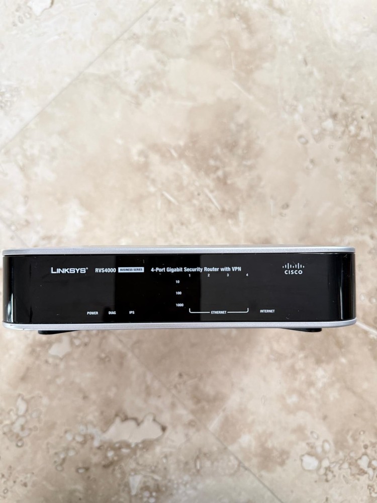 LINKSYS (CISCO) RVS4000