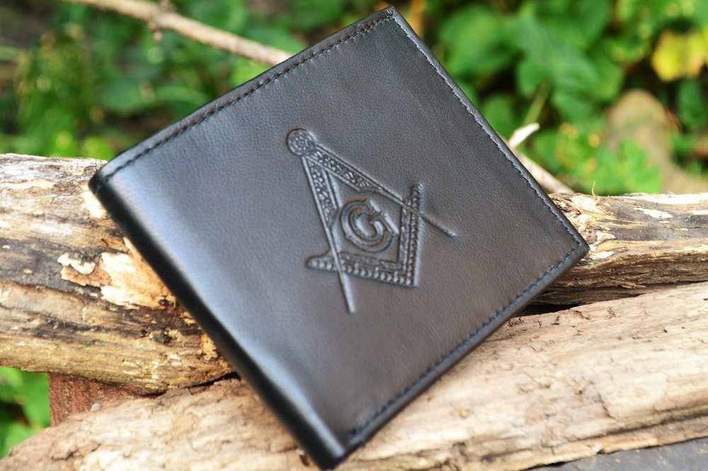Masonic Black Leather Bi-Fold Wallet - RFID Protected - Square and Compasses