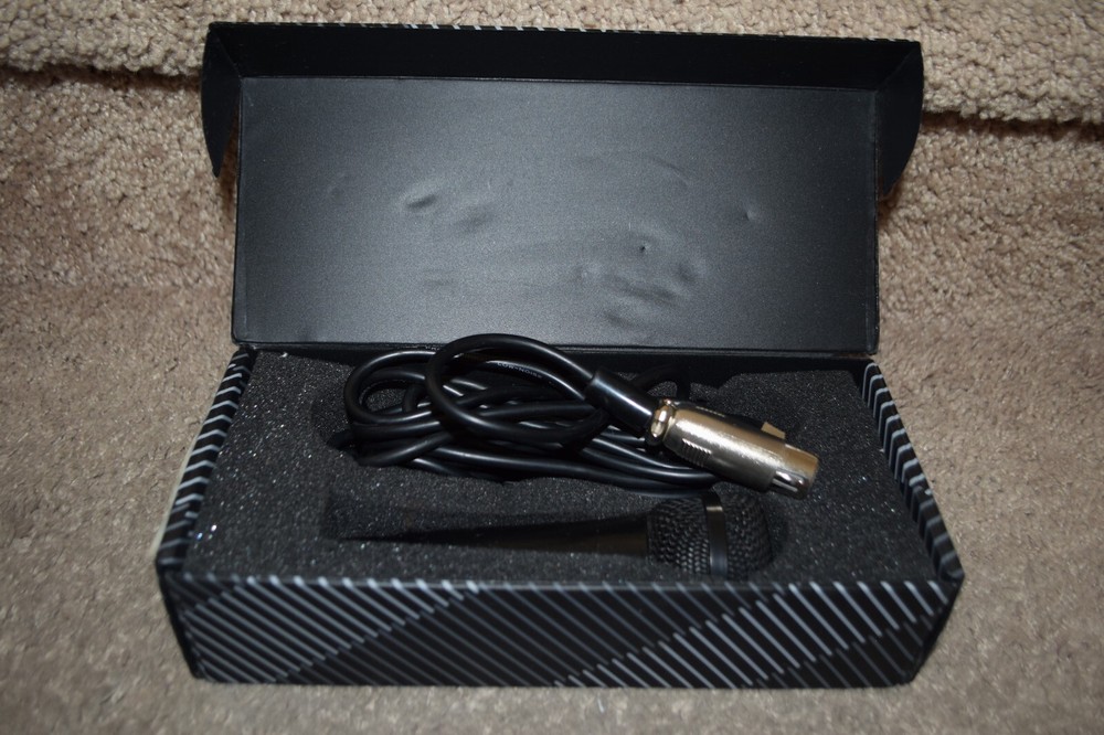 Vintage Pro. 2 Dynamic Microphone Model No. DM-405