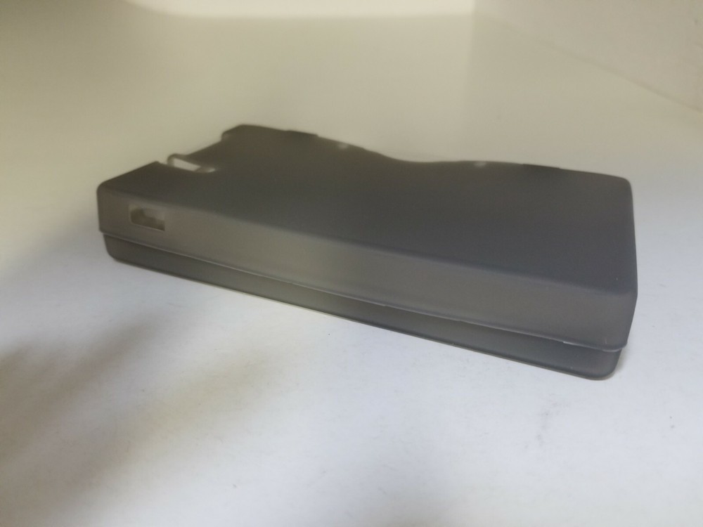 NEW CLEAR BLACK DREAM GEAR SILICON CONSOLE PROTECTOR NINTENDO DSi CONSOLE #O14