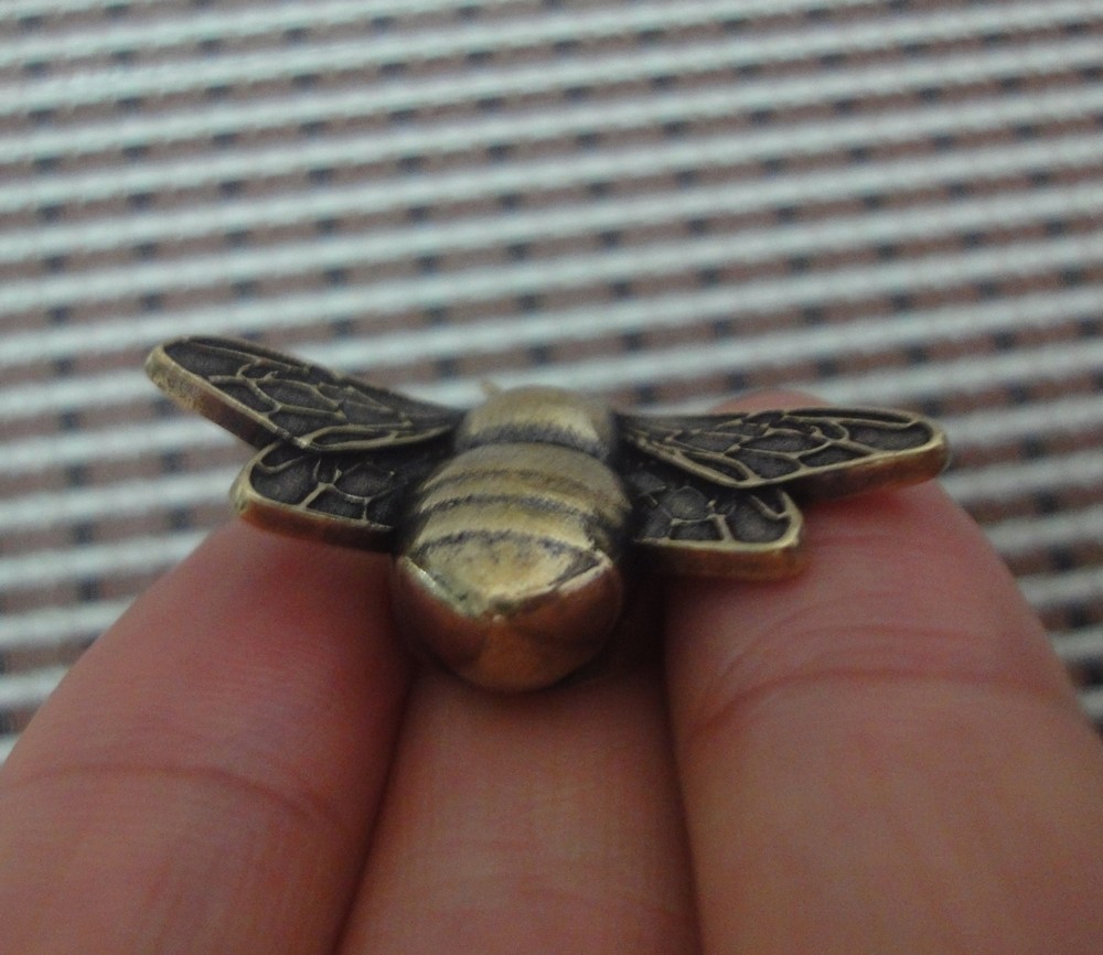 Vintage Style Solid Brass Pure Copper Mini Bee Insect Statue Sculpture
