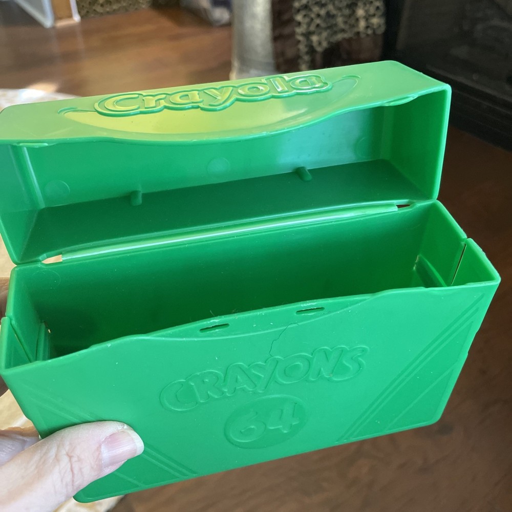 Crayola Crayons Plastic Storage Case Box 2018 Hallmark Sharpener Hole Green