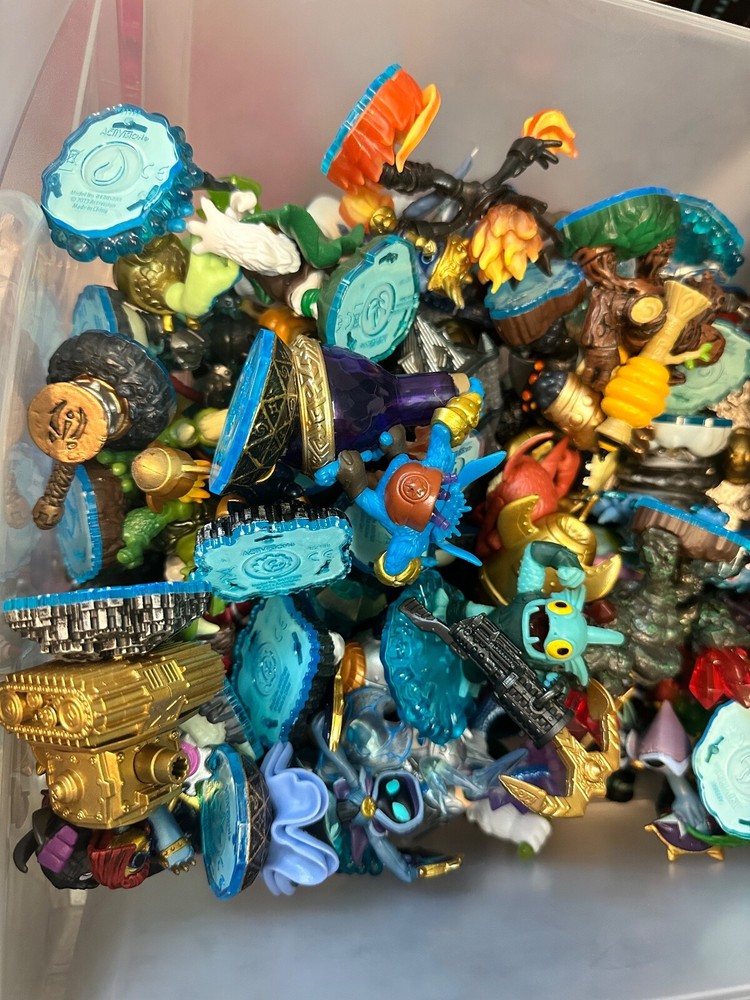 Skylanders Swap Force Swappables Character Figures Magic Item - Blue Base