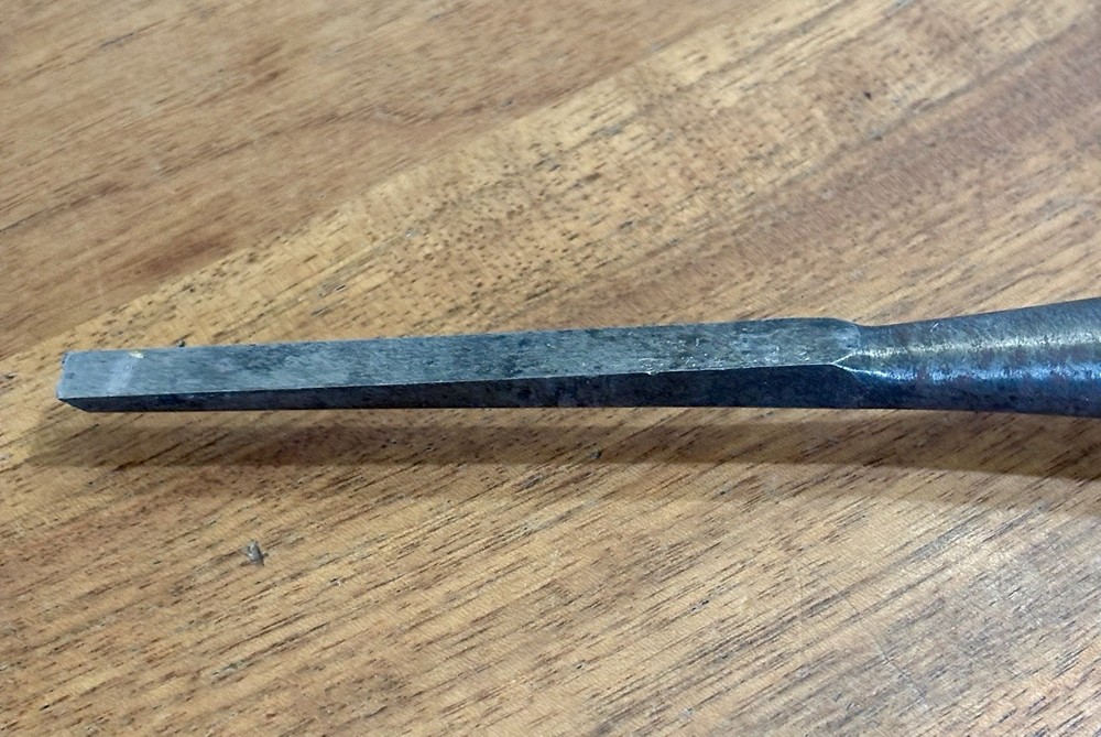 Antique Eclipse (British) 1/4” Socket Chisel
