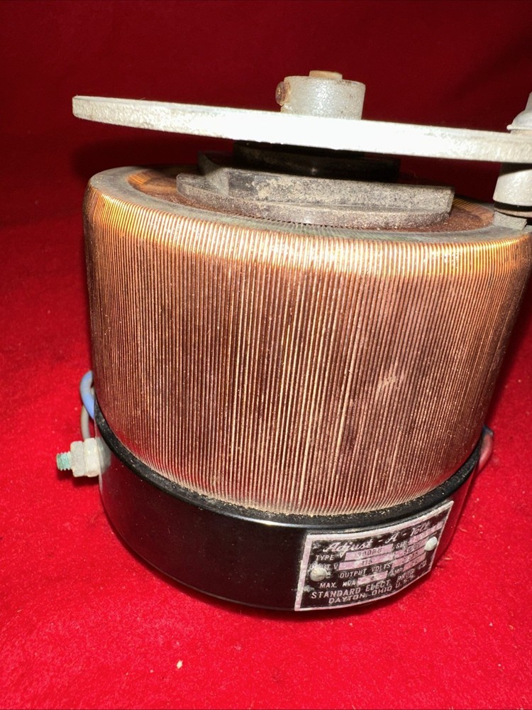 Vintage Adjust-a-Volt 300BU Variac Variable Auto Transformer