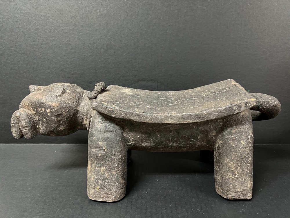 AFRICAN ART BAULE FISH STOOL