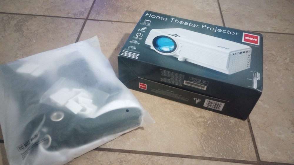 RCA Home Theater Projector With Screen