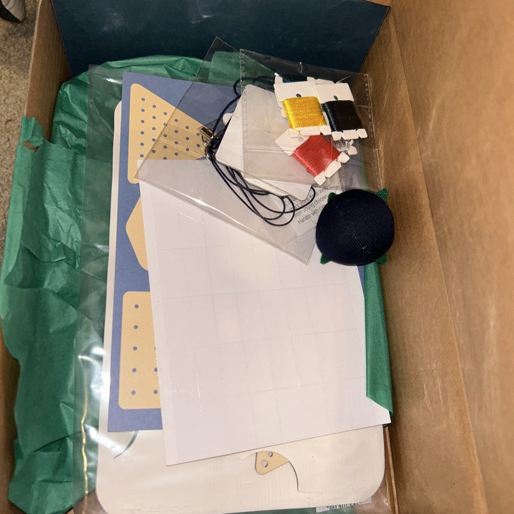 Kiwi Co Doodle Crate Zipper Pulls