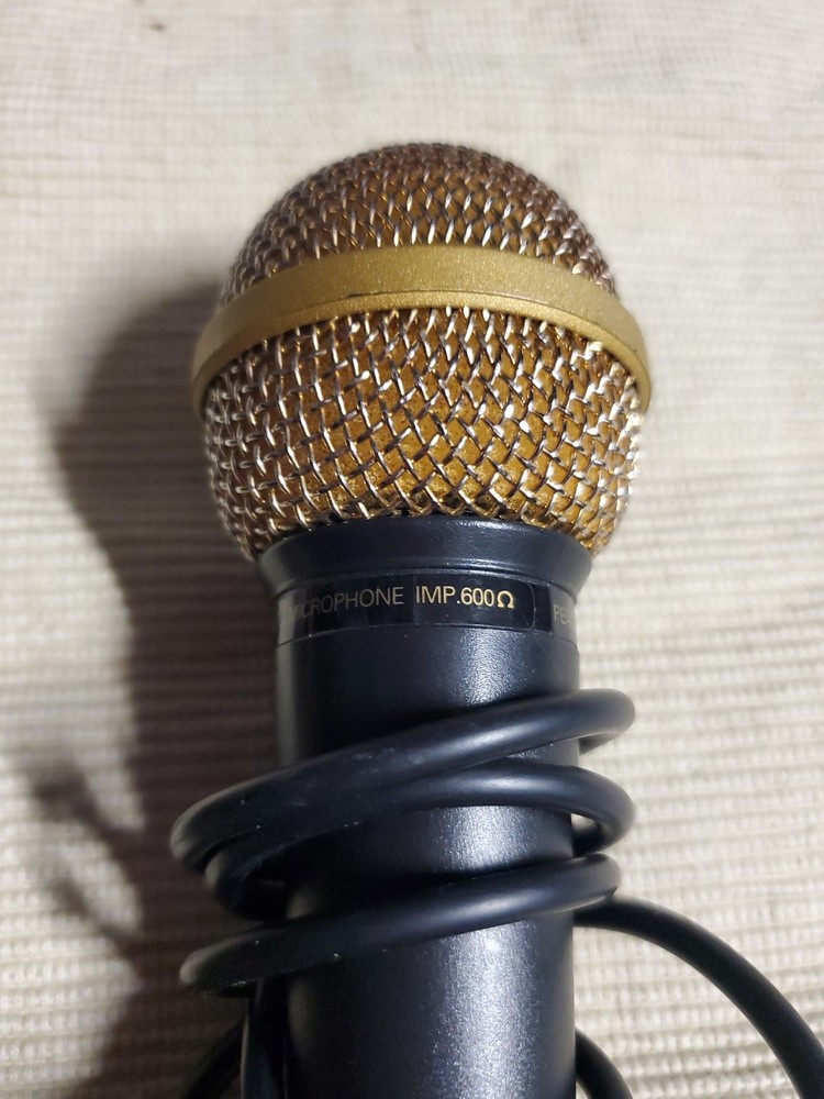 Philips Karaoke Dynamic Microphone IMP .600 PEAC0395-03