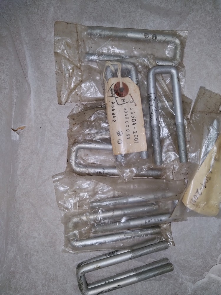 9-66304-2001 UBolt aircraft