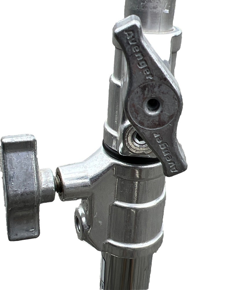 Avenger A660 Roller Folding Base Stand with Braked Wheels (Chrome)