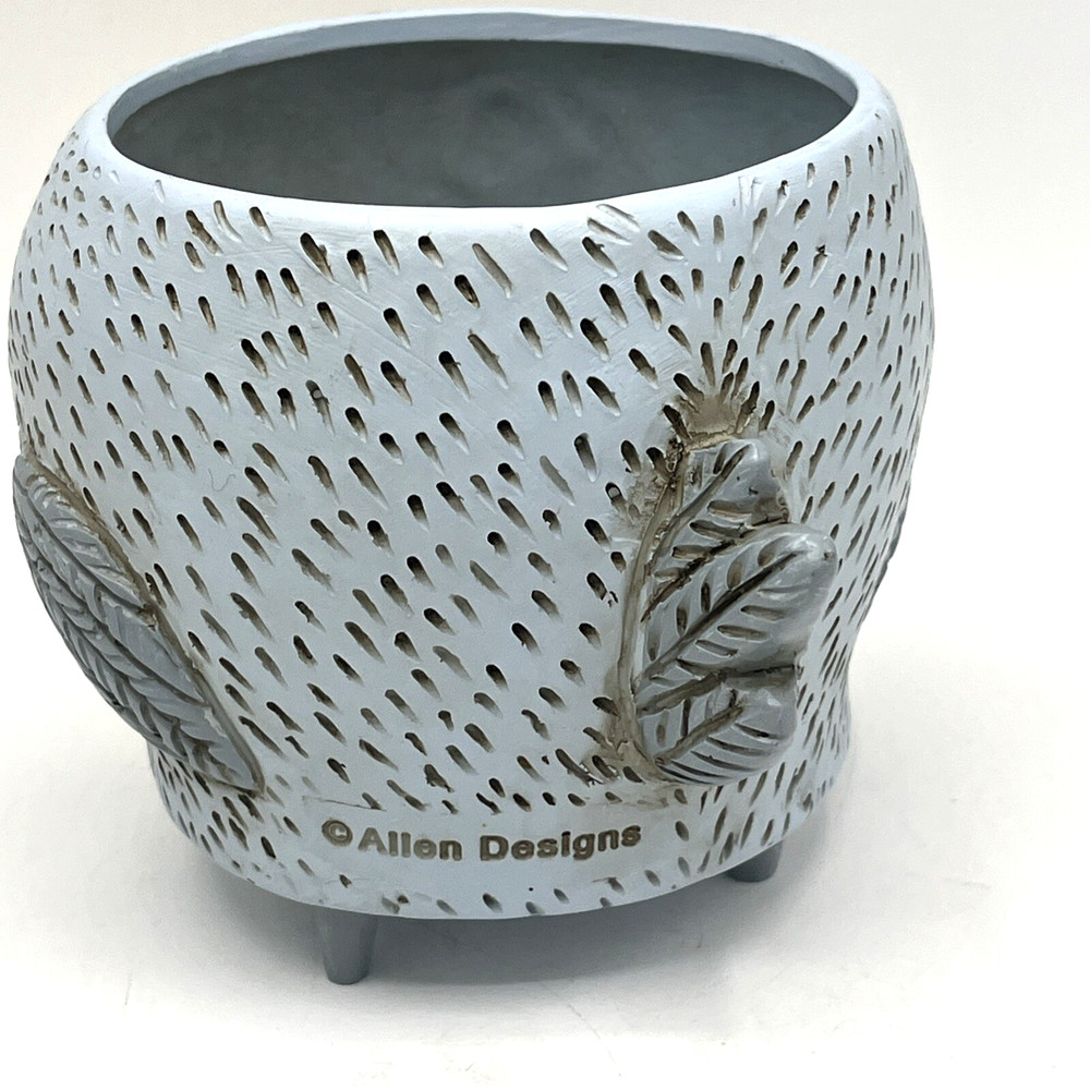 Allen Designs Baby Birdie Blue Planter 2017 Footed