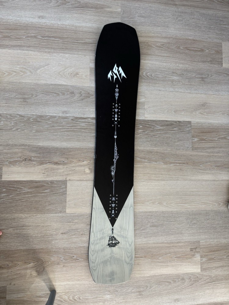 Jones Flagship Pro 161 Snowboard 2026 Model