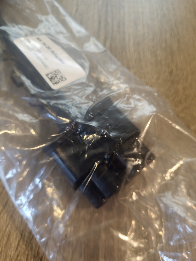 (Brand New) Tesla Charging Adapter 220v