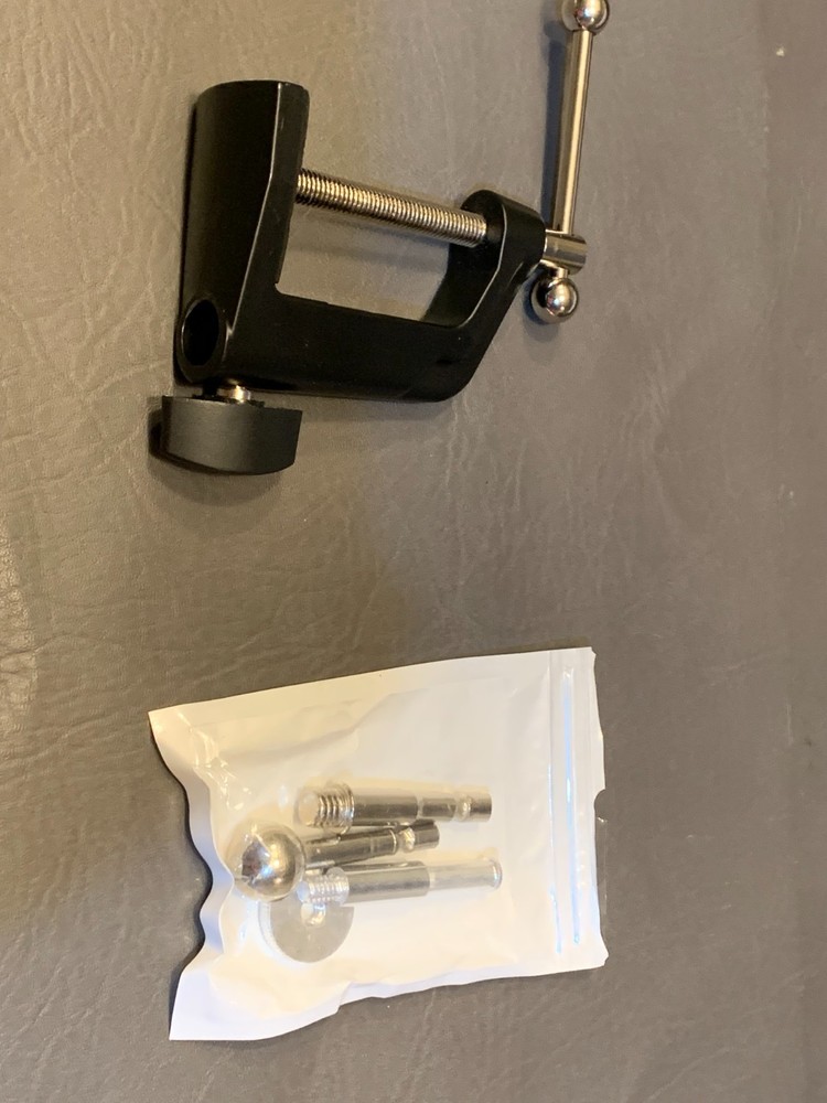 Mackie DB-100 Desktop Microphone Boom Arm