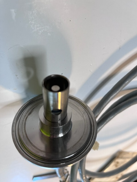 Rosemount Analytical Transmitter 2081C With 403-12-21-54 Conductivity Sensor