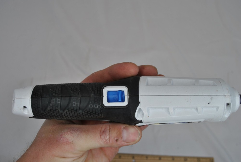HART 4V SCREWDRIVER - HFSD01VN Works Great! Tool Only.