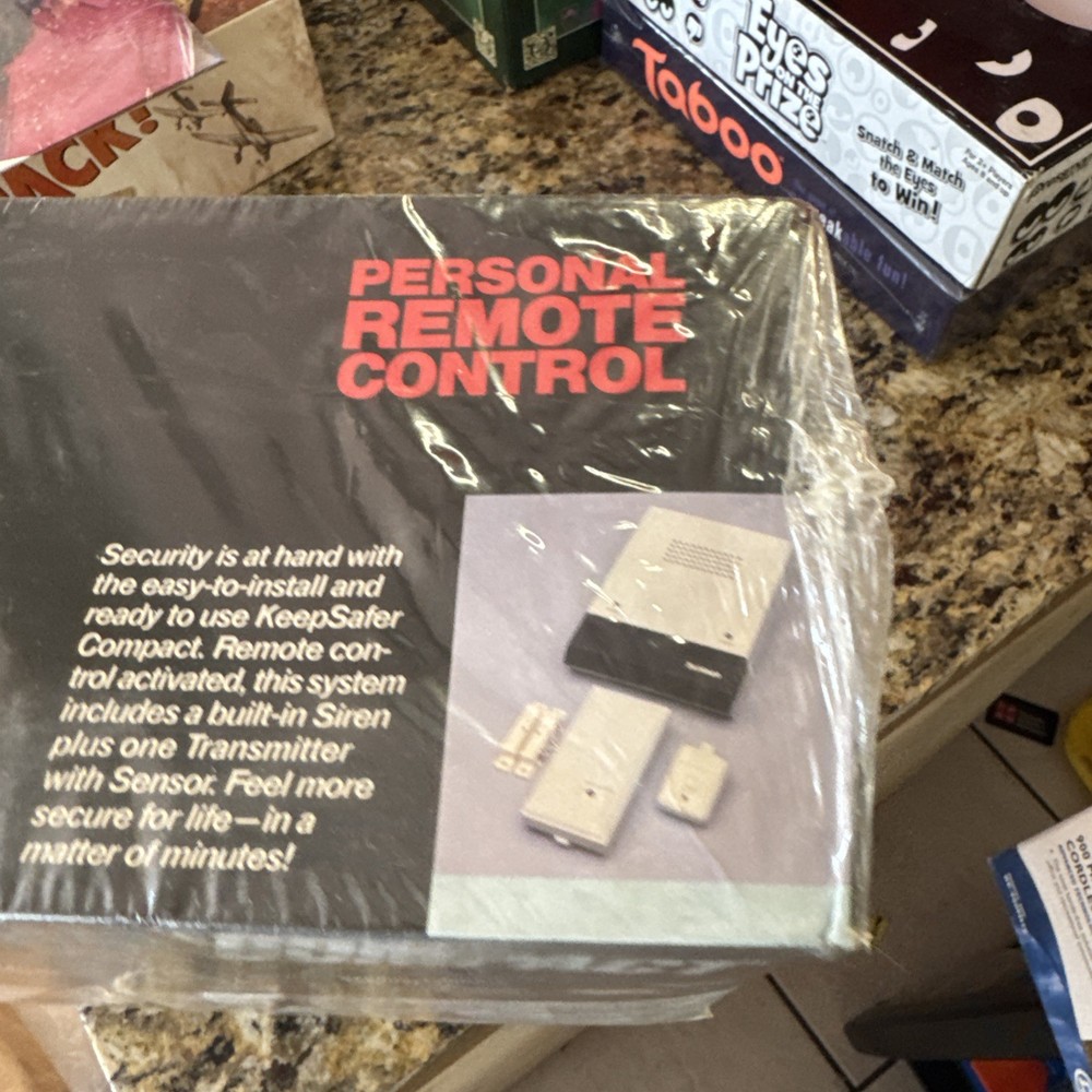 Schlage Keepsafer Compact Home & Apartment Security System w/ Remote 71-151