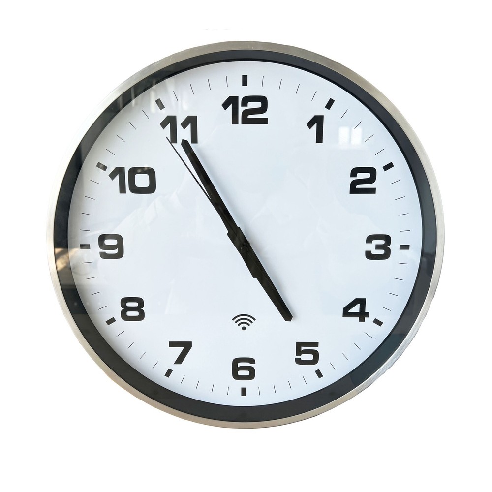 Analog NTP Wi-Fi Clock, Network Synchronized, with Silvery Aluminum Casing