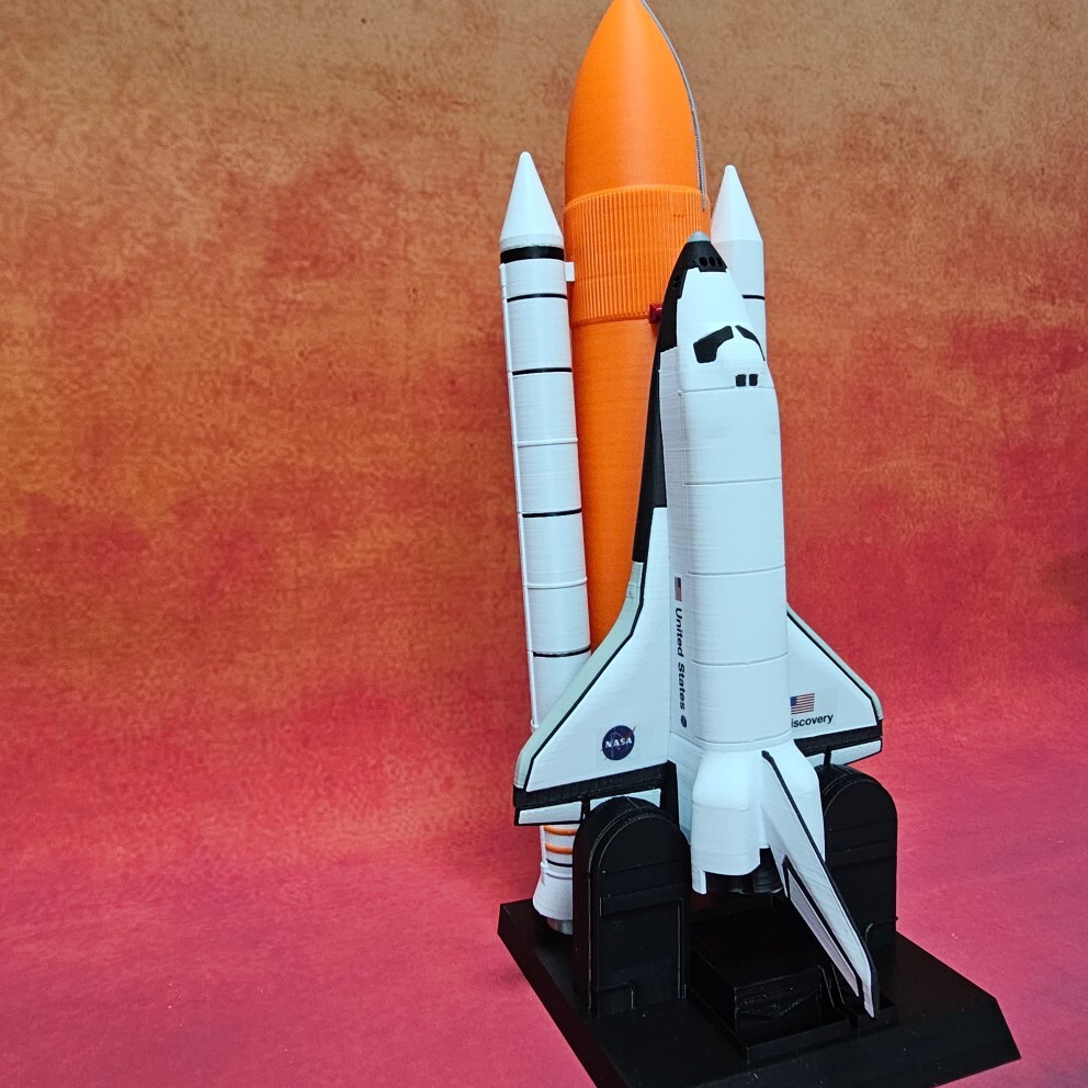 1:200 Scale NASA Space Shuttle Model Rocket Model Painted Finished