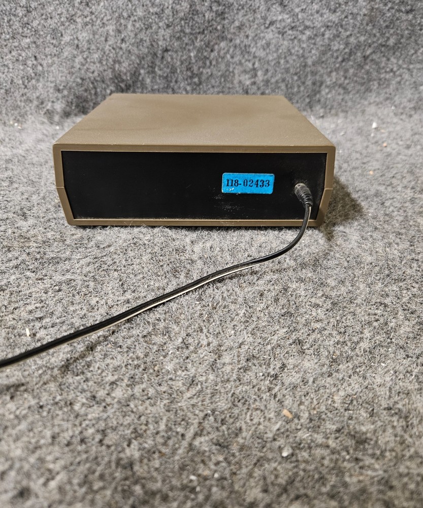 BK PRECISION 1803 100 MHz Frequency Counter