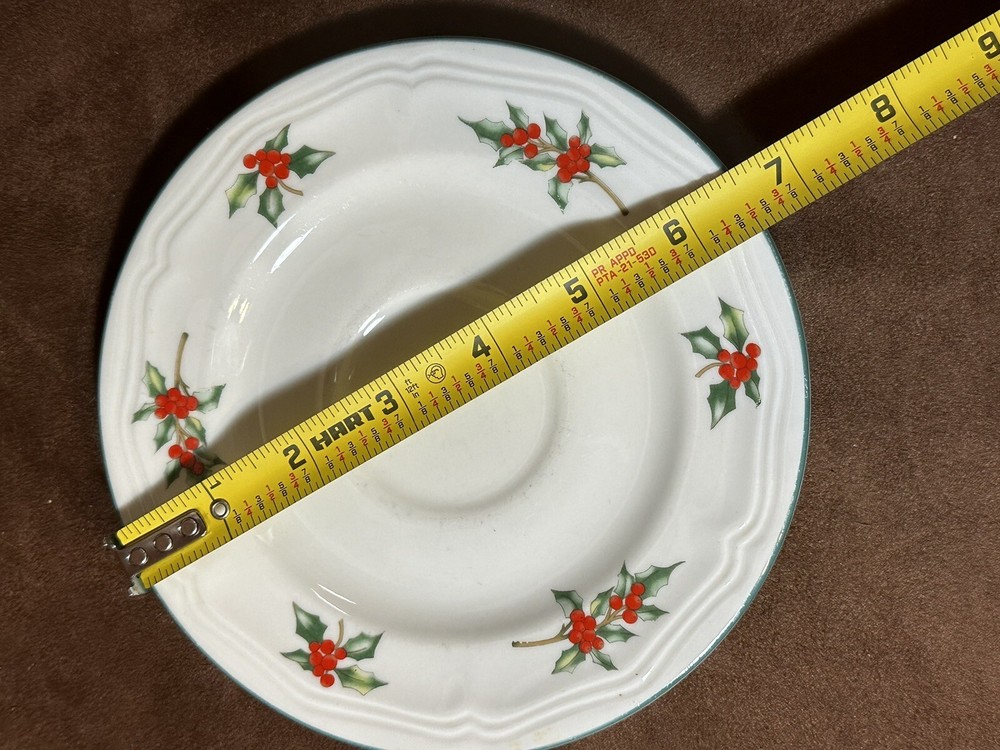 Tabletops Unlimited Christmas Dinnerware With Holly Design