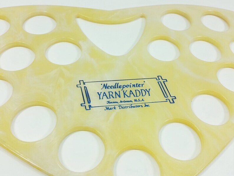 Needlepointer Yarn Kaddy by Mark Distributors Heart Shaped Floss Holder EUC