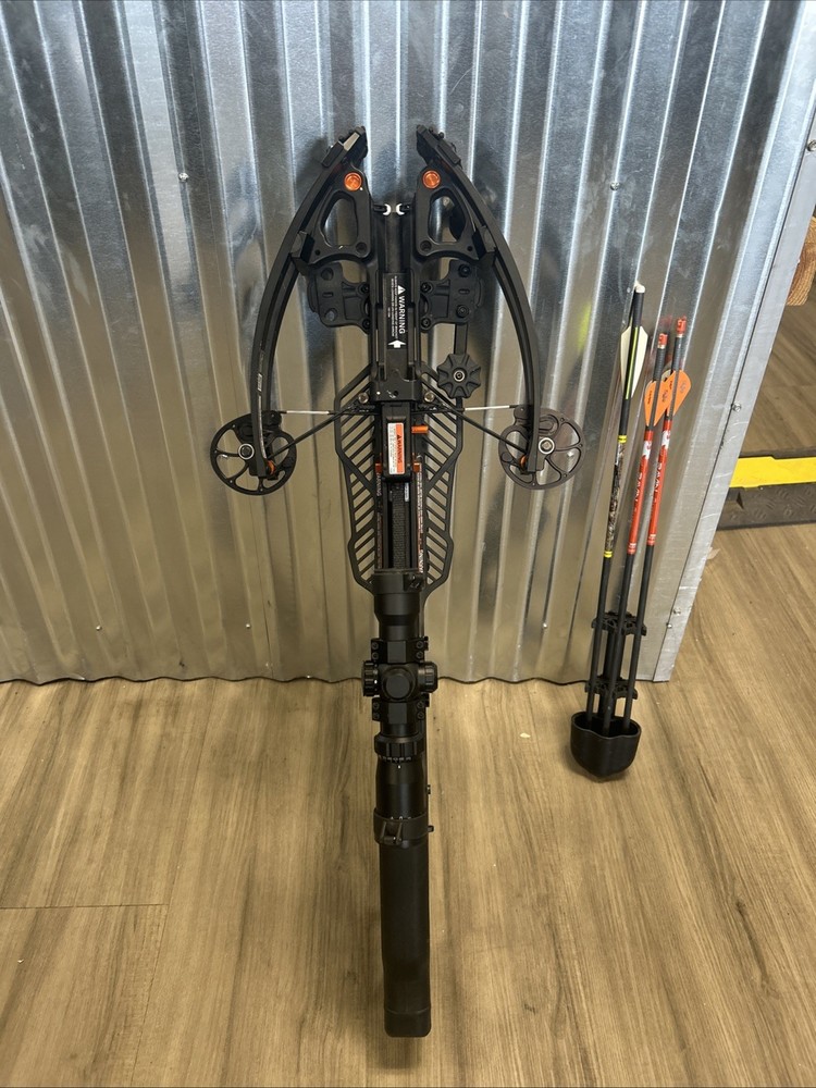 Ravin R10 Crossbow w/ arrows
