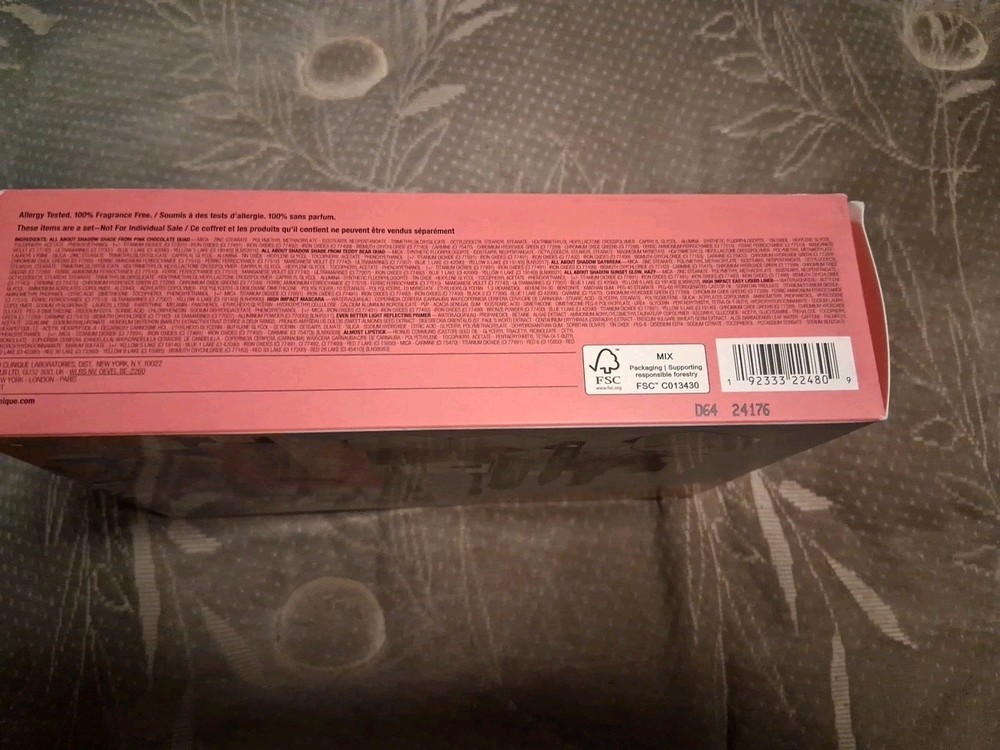 Makeup Bag Must Haves Gift Set