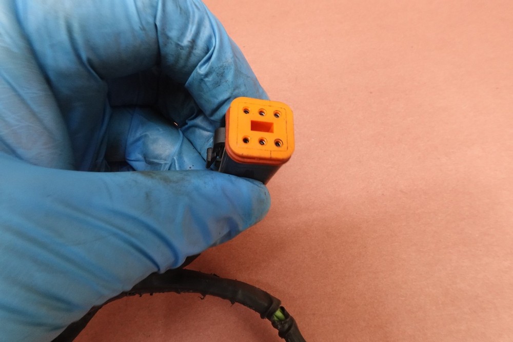 2000-2006 HARLEY-DAVIDSON SOFTAIL Standard FXST RIGHT CONTROL START STOP SWITCH