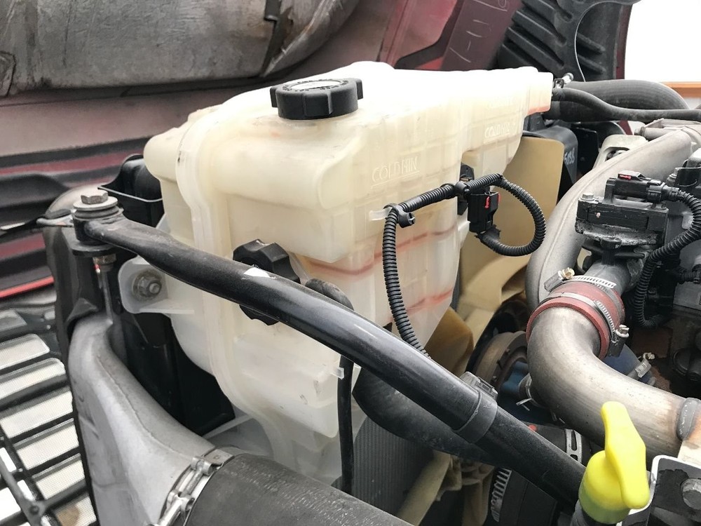 2008-2020 Freightliner CASCADIA Radiator Overflow Bottle - Used