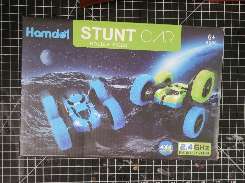 Hamdol Stunt Car Double-Sided Remote-Controlled Toy Blue Green