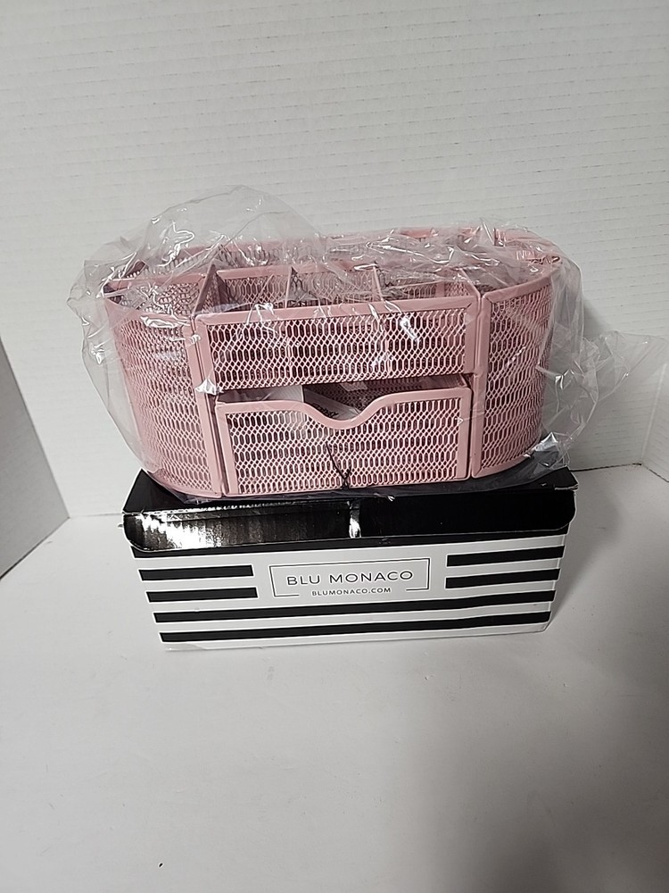 Blue Monaco Pink Makeup / jewelry organizer.