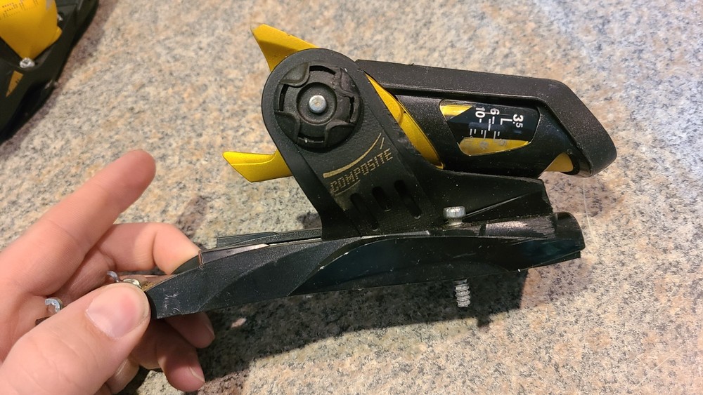 3 Rossignol Axial 2 Ski Binding Snow Ski (C13)