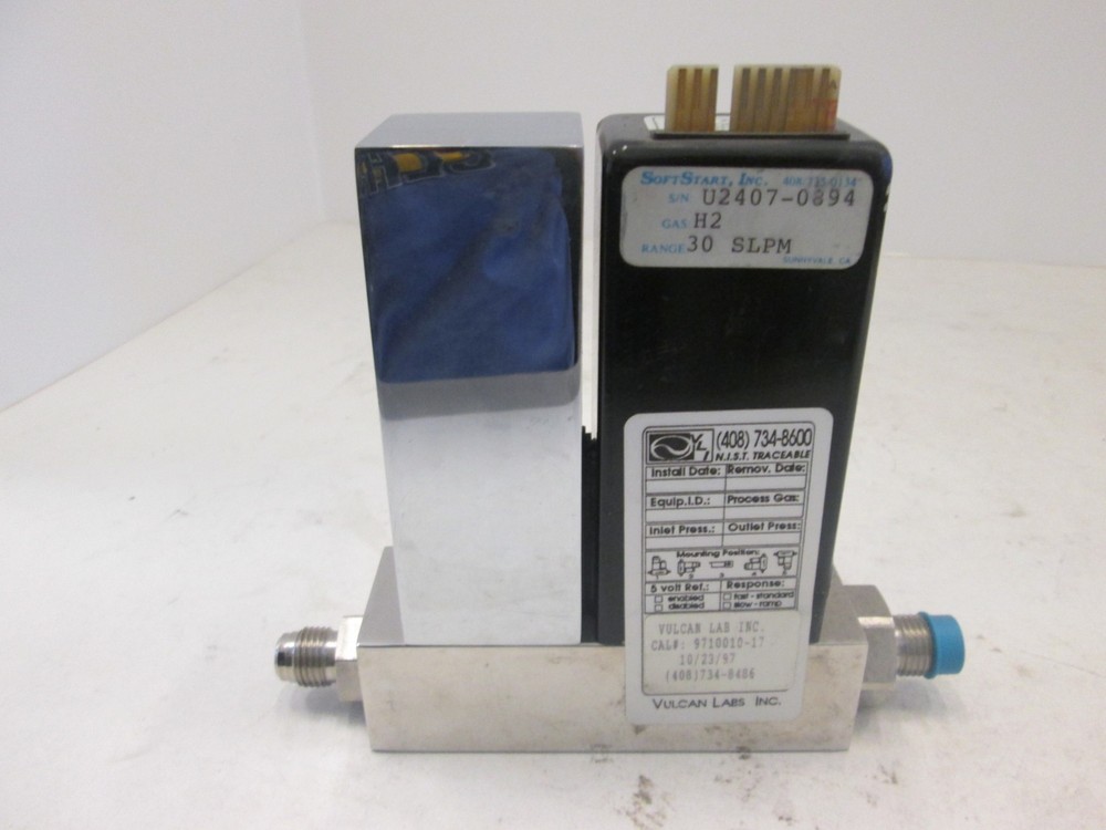Unit UFC-2000, Mass Flow Controller MFC, H2, 30 SLM, Used