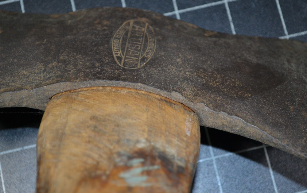GAMBLE'S ARTISAN SUPER QUALITY DOUBLE BIT AXE - EMBOSSED LOGO
