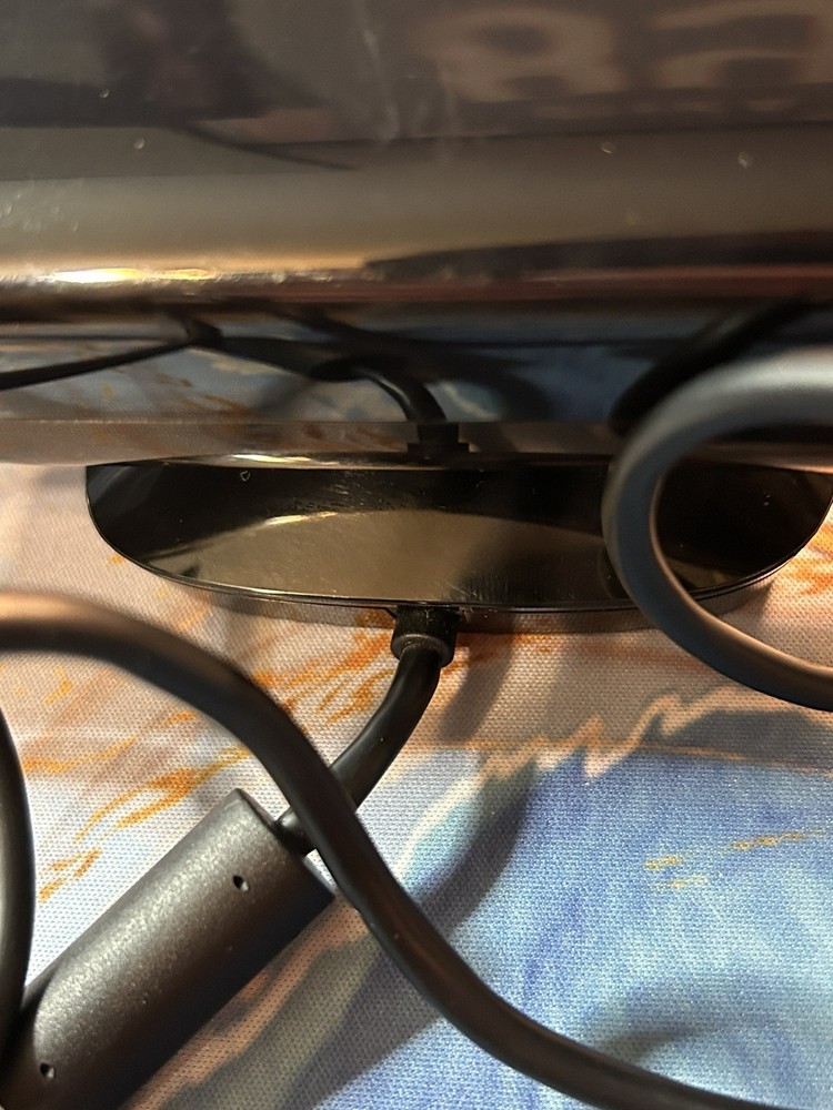 Microsoft Xbox 360 Kinect Connect Black Sensor Bar and cables