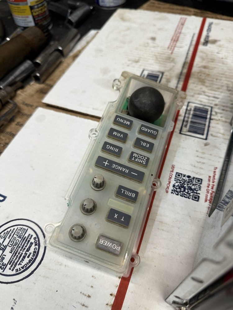 Furuno 1761 Mark-3 Marine Radar display unit electronics