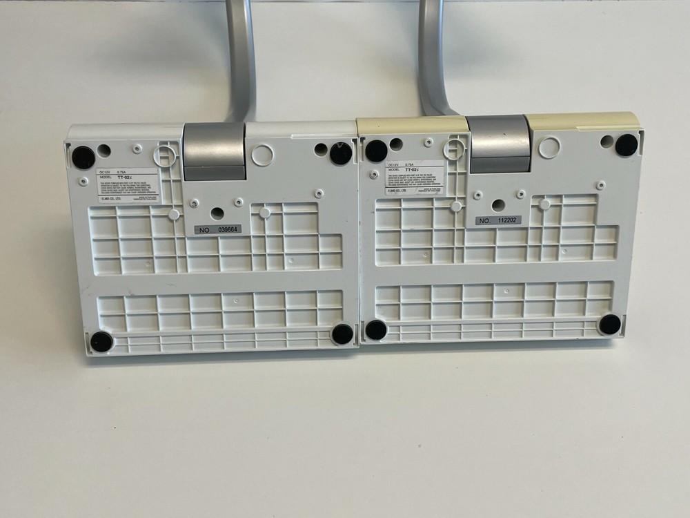 Lot of 2 Elmo Model TT-02S USB VGA Document Camera Visual Presenter