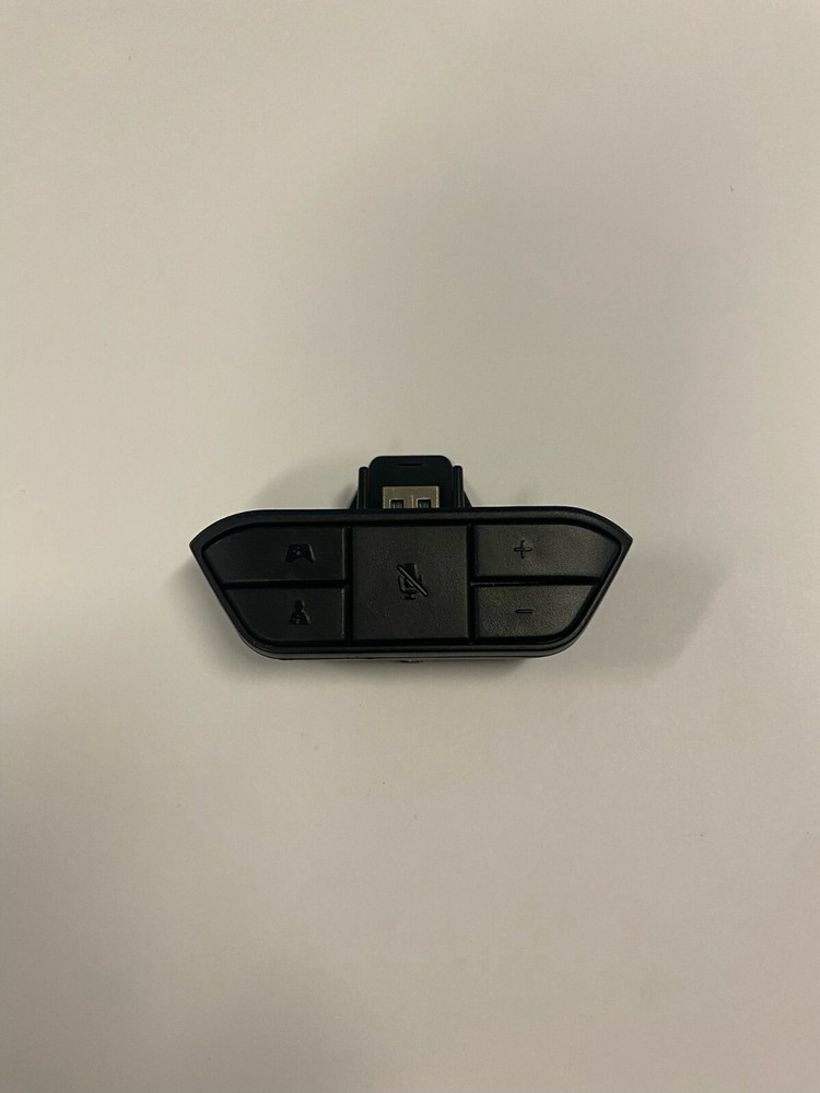 Headset Adapter for the Xbox One