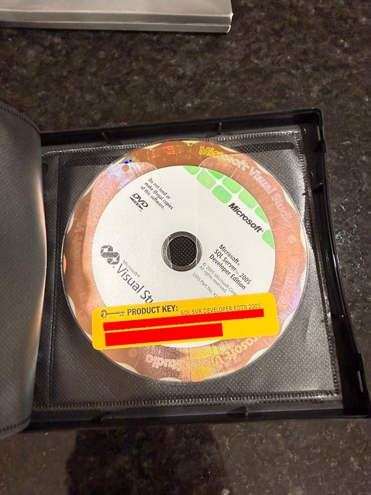 Microsoft Visual Studio 2005 Professional Pro c5e-00001 w/ License keys